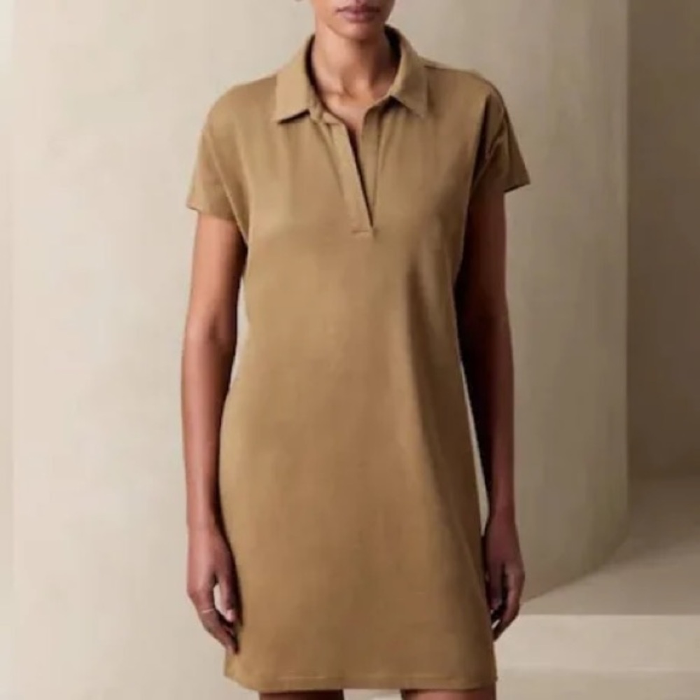 Banana Republic EUC Johnny Collar Jersey knit cotton  dress. Tan. SizeM